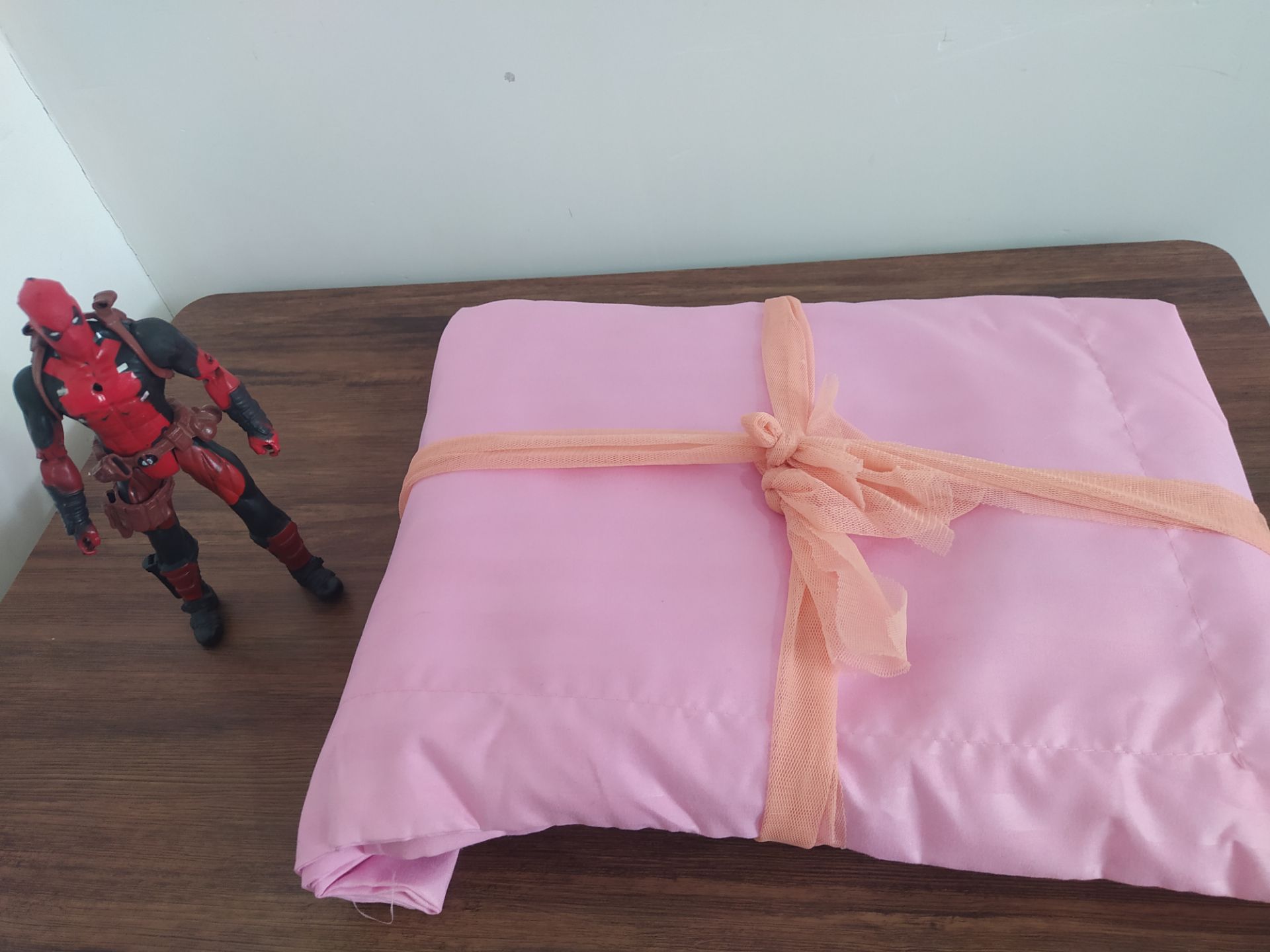 ملحفه کشدوزی ودوعددروبالشتی سایز 200×180 رنگ گلبهی