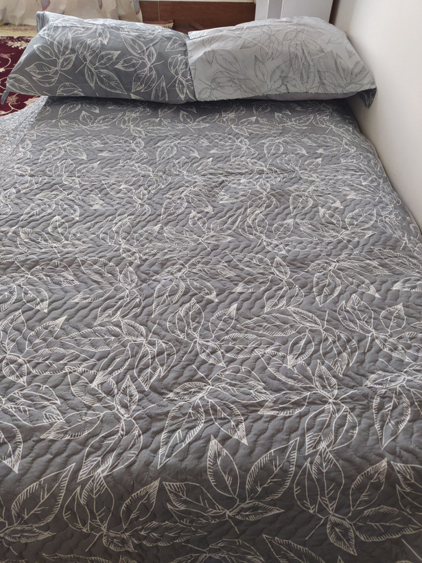 روتختی پنبه دوزی دورو طرح برگ رنگ طوسی ۳تکه