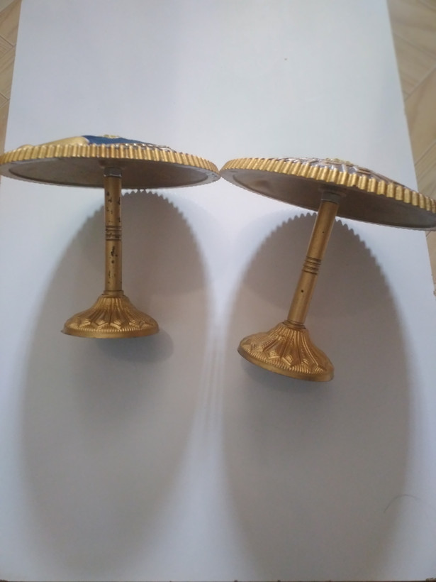 گلمیخ پرده رزینی پایه فلزی طرح خورشید