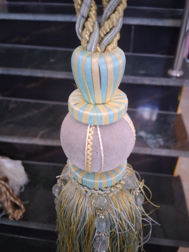 شرابه کمرپرده کلاسیک سلطنتی گوی دار