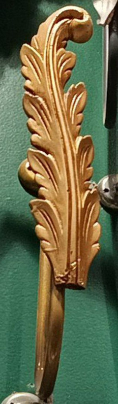 گلمیخ پرده عصایی طرح پیچک طلایی